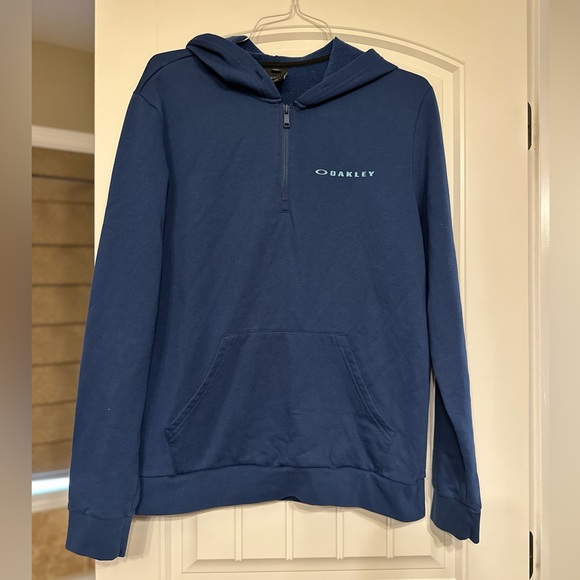 Oakley Essential EZ Hooded Fleece - Picture 1 of 7